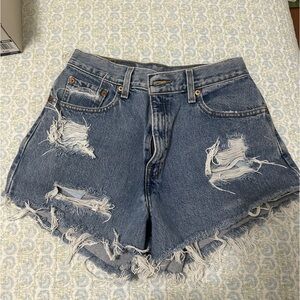 Levi Jean Shorts